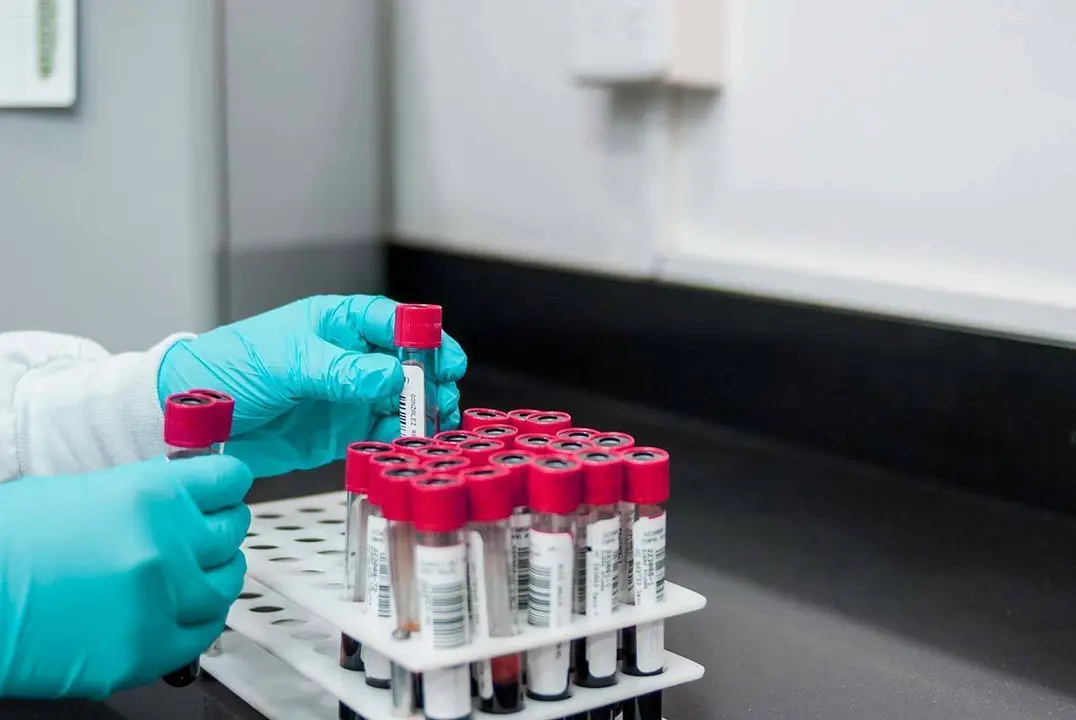Investigador en laboratorio