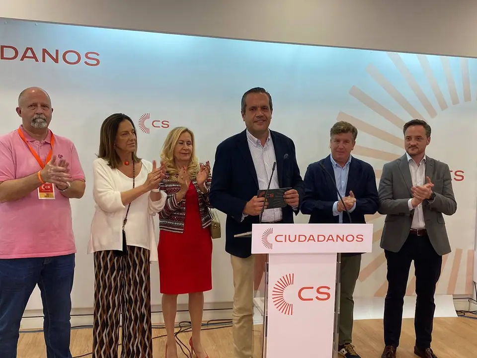 El partido naranja ha desaparecido tanto en el Ayuntamiento de Zaragoza como en el Gobierno de Arag&oacute;n tras perder los 12 diputados que atesoraba desde 2019 en las Cortes y los seis concejales en el Ayuntamiento.