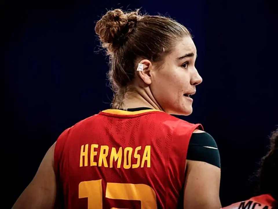 Nerea Hermosa con la Selecci&oacute;n
