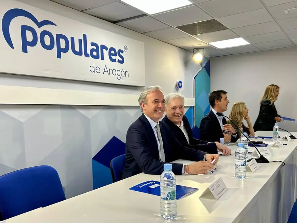 Jorge Azc&oacute;n en la Junta Directiva del Partido Popular Arag&oacute;n
