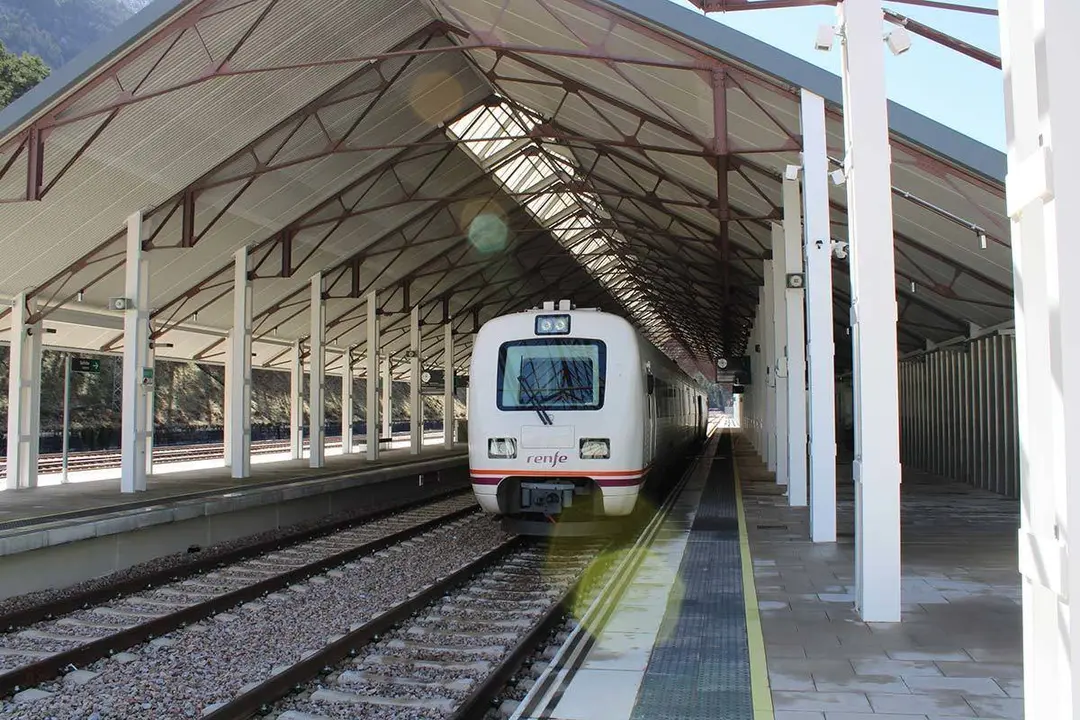 Se habilitar&aacute;n autobuses de sustituci&oacute;n, como ya sucedi&oacute; entre Huesca y Zaragoza el pasado verano