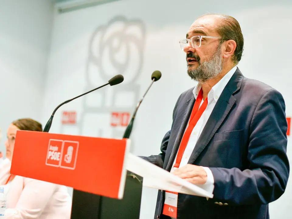 En estos momentos, Lamb&aacute;n duda de si recoger el pr&oacute;ximo 23 de junio su acta de diputado o no iniciar la legislatura