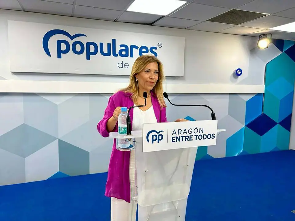 Al&oacute;s se ha mostrado confiada de que el PP gobierne los ayuntamientos de Huesca y Zaragoza solitario