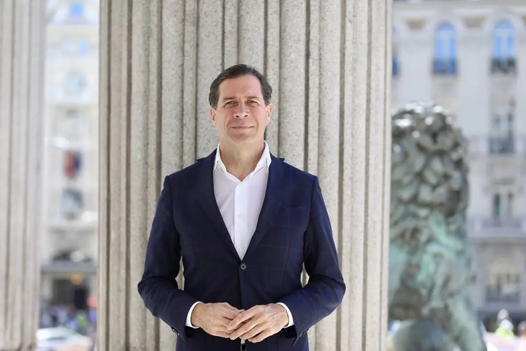 Pedro Fern&aacute;ndez contin&uacute;a como n&uacute;mero uno de Vox al Congreso por Zaragoza