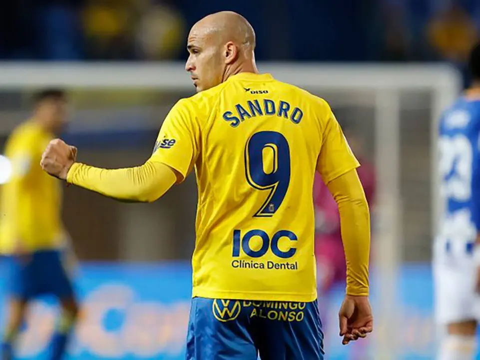 Sandro celebra un gol con Las Palmas