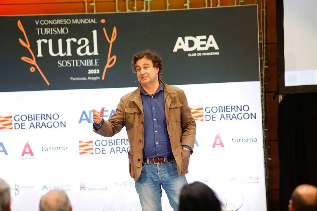 El chef del restaurante El Boh&iacute;o, Pepe Rodr&iacute;guez, ha clausurado Comtur