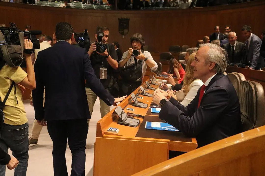Azc&oacute;n y Nolasco disponen de hasta el 23 de agosto para acordar el nuevo Gobierno, sin que el popular renuncie a la v&iacute;a con el PAR y Teruel Existe