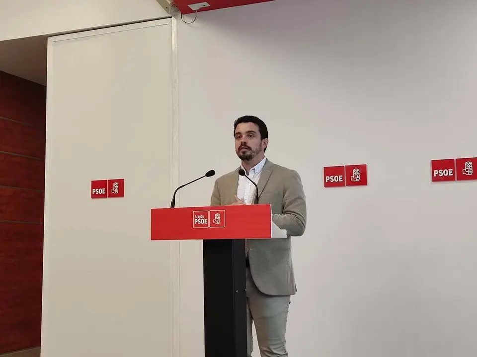 La iniciativa se presentar&aacute; en el primer pleno de las Cortes y previsiblemente tambi&eacute;n en diputaciones y ayuntamientos