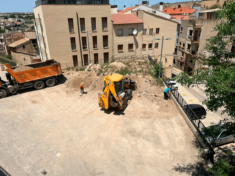 Una intensa tormenta de granizo produjo desperfectos en numerosos lugares de Alca&ntilde;iz hace justo un a&ntilde;o