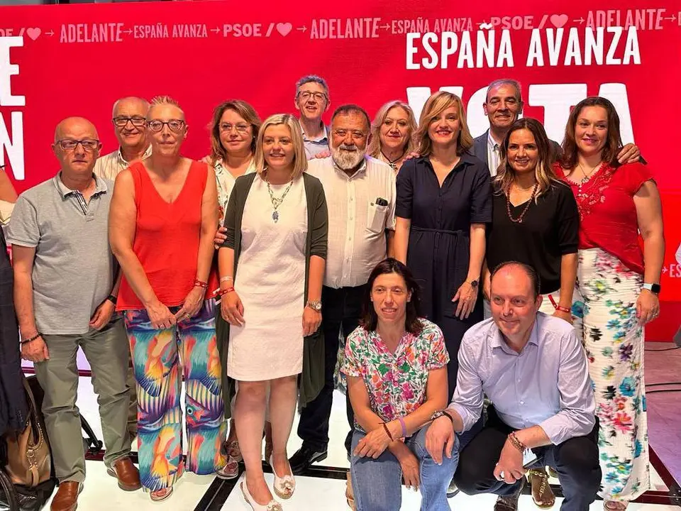 Los n&uacute;mero 1 del PSOE por Zaragoza, Huesca y Teruel acuden a la presentaci&oacute;n del programa electoral del partido
