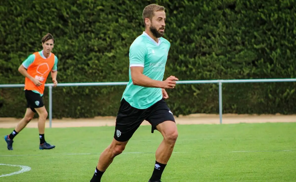 Jorge Pulido considera que Ziganda y &Aacute;ngel Mart&iacute;n son los hombres adecuados para el club. Fotograf&iacute;a: S.D. Huesca.