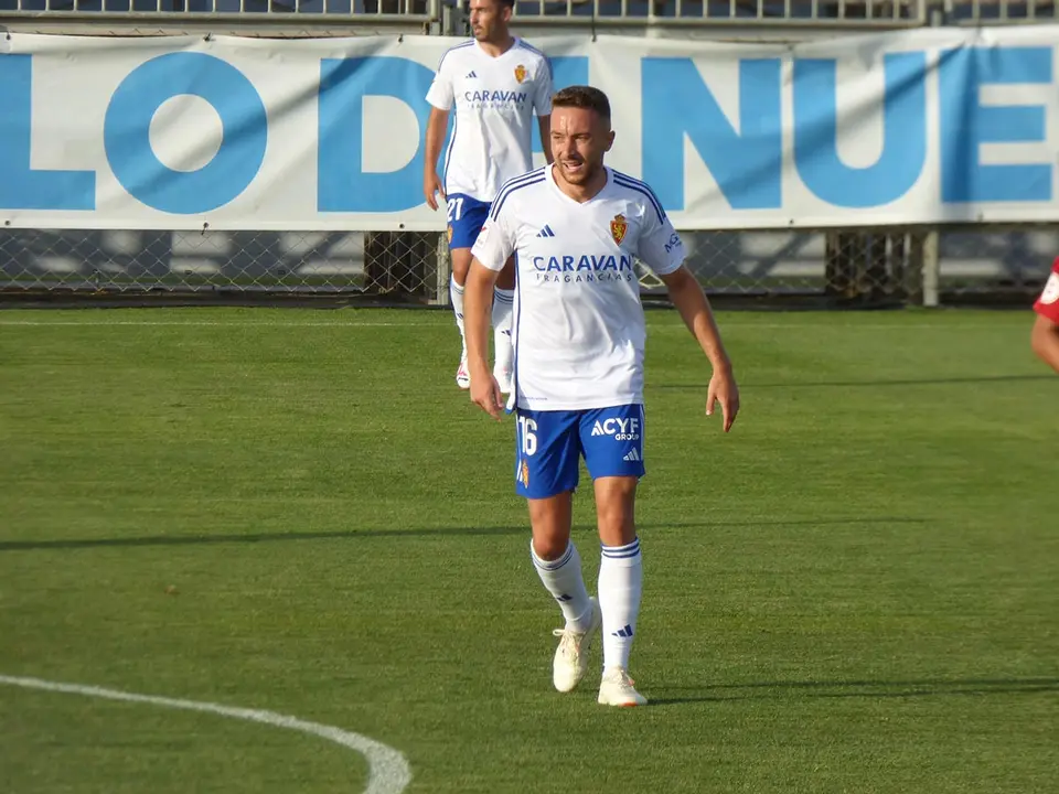 Marc Aguado en el partido ante el filial 
