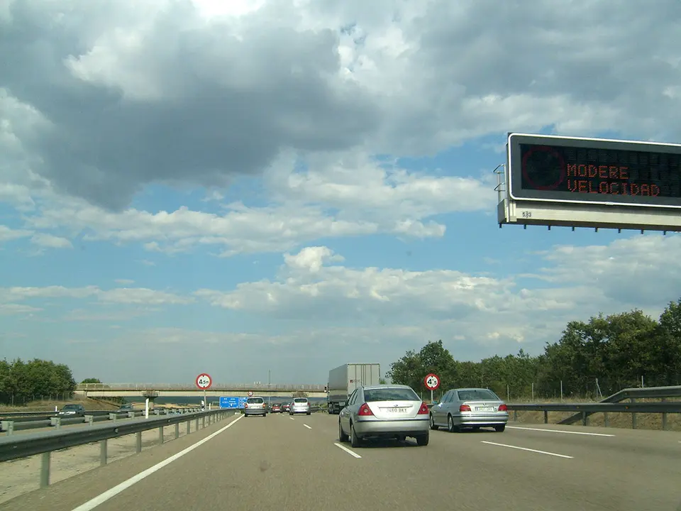 Durante la tarde del pr&oacute;ximo viernes 28 de julio y hasta el martes 1 de agosto, se producir&aacute; un importante movimiento de veh&iacute;culos por todas las carreteras de la geograf&iacute;a nacional.