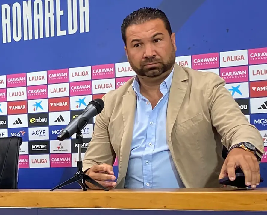 El director deportivo no crea que haya que precipitarse en fichar un cuarto central, pues cree que Franc&eacute;s entrenar&aacute; la semana que viene.