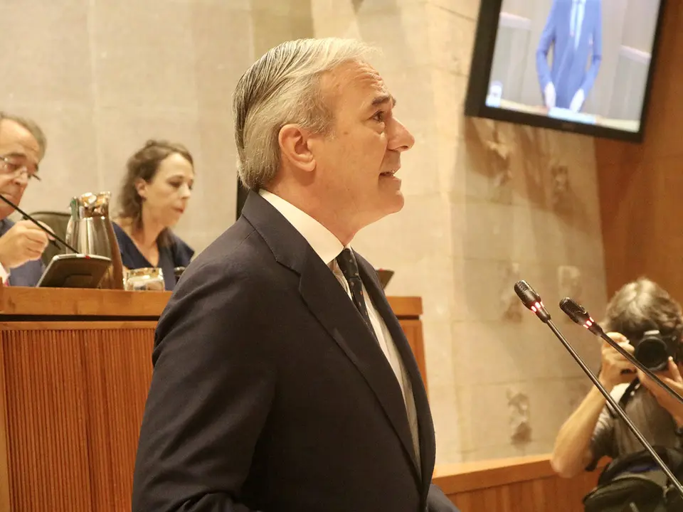 Azc&oacute;n durante su discurso