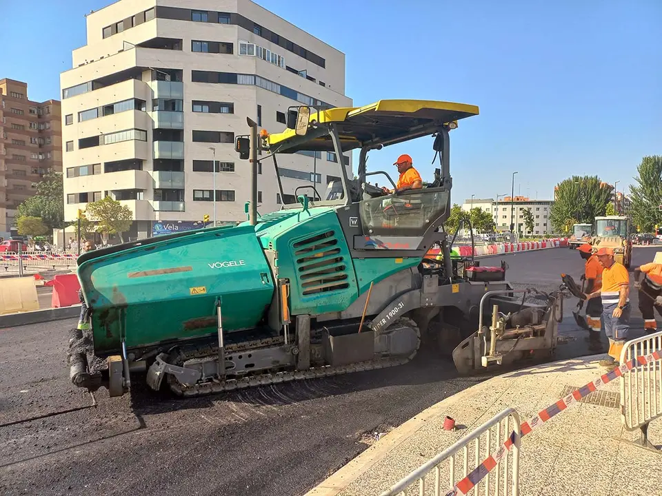 obras avenida Catalu&ntilde;a asfaltado Zaragoza