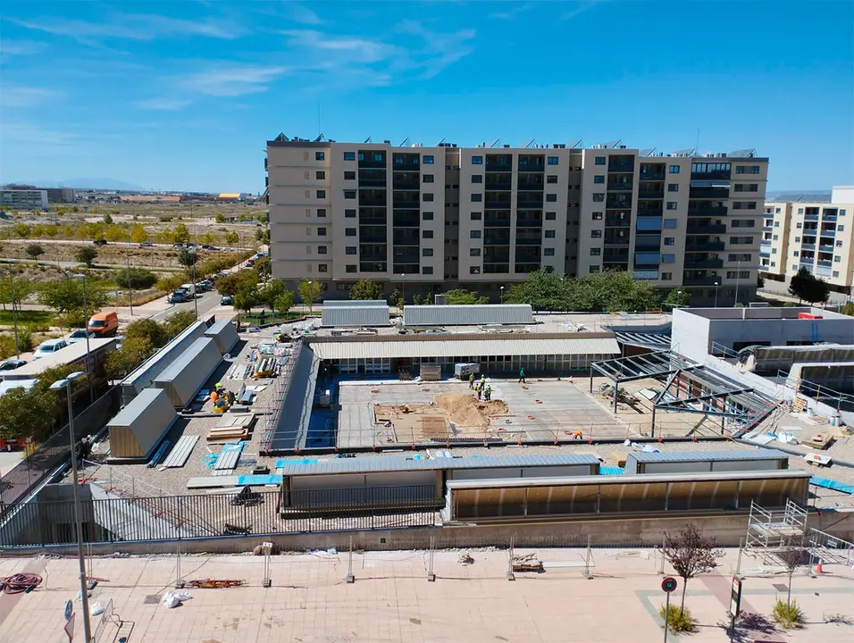 Azc&oacute;n ha culpado al anterior Ejecutivo de una mala planificaci&oacute;n de las obras. Foto: Twitter