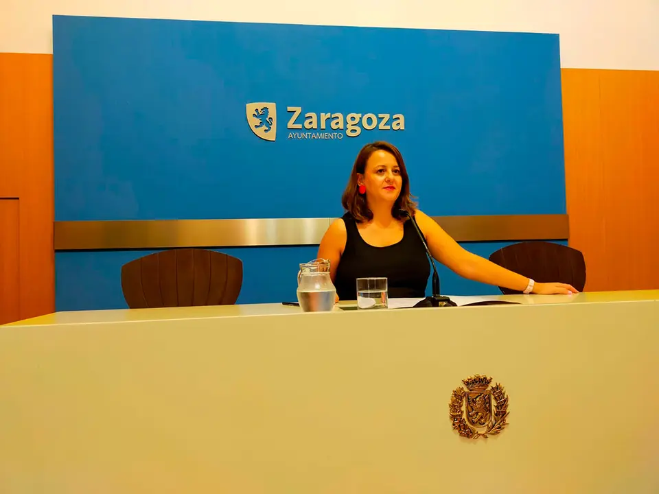 La portavoz de ZeC en el Ayuntamiento de Zaragoza, Elena Tom&aacute;s, ha anunciado que presentar&aacute; una moci&oacute;n en el pr&oacute;ximo pleno municipal