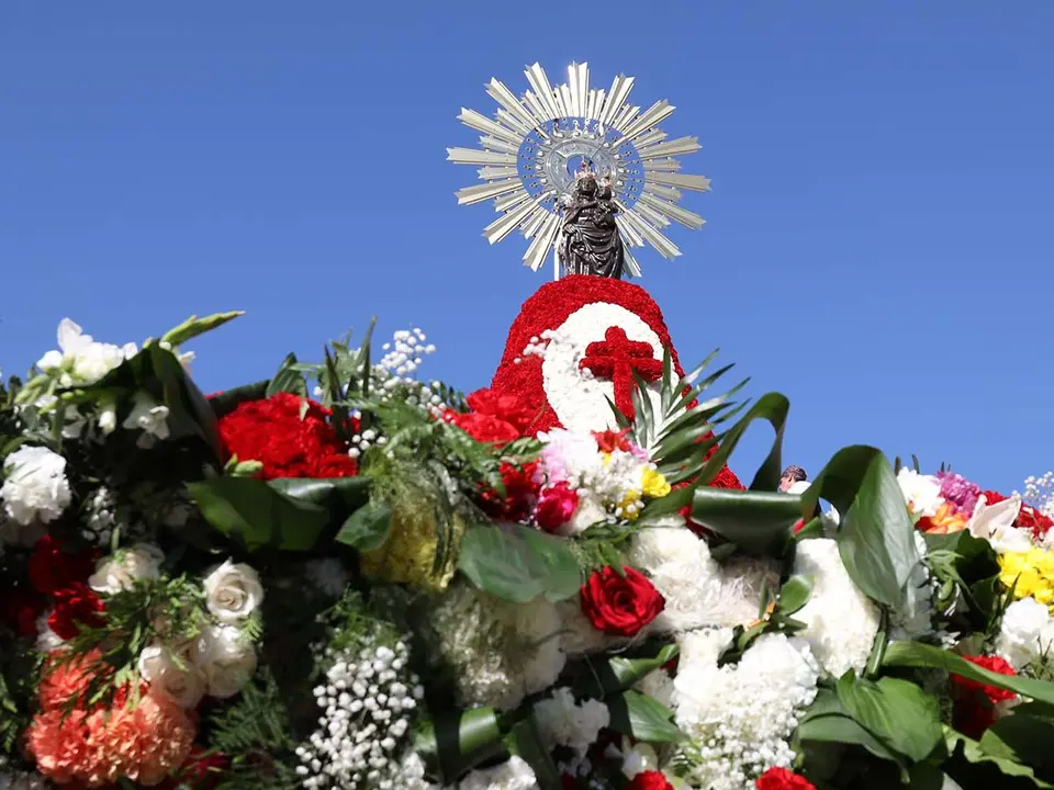 Ofrenda de Flores Virgen del Pilar 