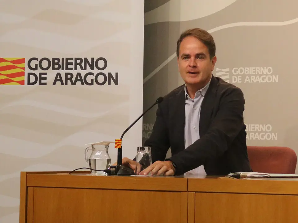 Berm&uacute;dez de Castro ve &ldquo;necesaria&rdquo; la construcci&oacute;n de un nuevo estadio &ldquo;digno con la ciudad y su equipo&rdquo; en Zaragoza