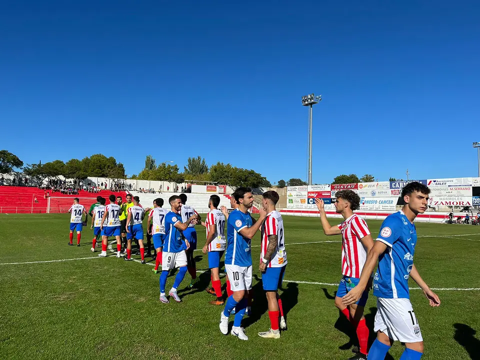 Imagen del Barbastro contra el Utebo