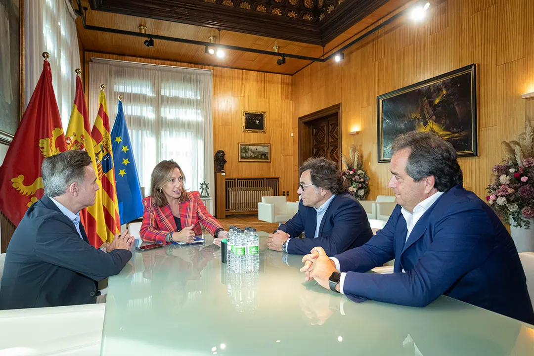 La reuni&oacute;n ha tenido lugar en el Ayuntamiento de Zaragoza