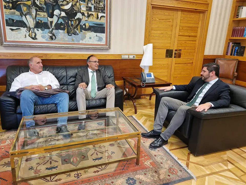 Los responsables de Asaja se han reunido en el Pignatelli con el vicepresidente Alejandro Nolasco