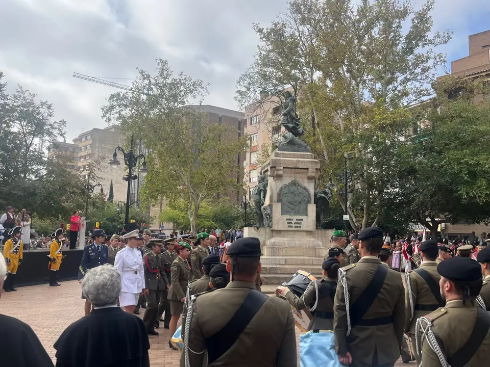 Homenaje a las Hero&iacute;nas de los Sitios en la Plaza del Portillo
