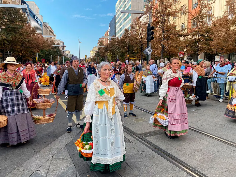 La Ofrenda de Frutos ha recorrido esta ma&ntilde;ana las calles de Zaragoza.