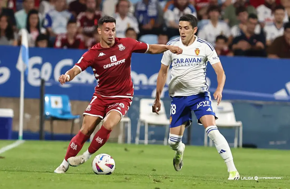 Fran G&aacute;mez se cay&oacute; a &uacute;ltima de la convocatoria ante el Eibar. Fotograf&iacute;a: LaLiga.