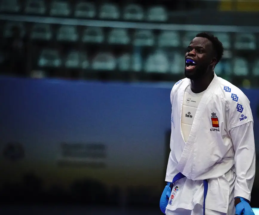 El torneo se est&aacute; disputando desde el martes y tras este combate el luchador dice adi&oacute;s a las medallas. Fotograf&iacute;a: Babacar Seck Twitter.