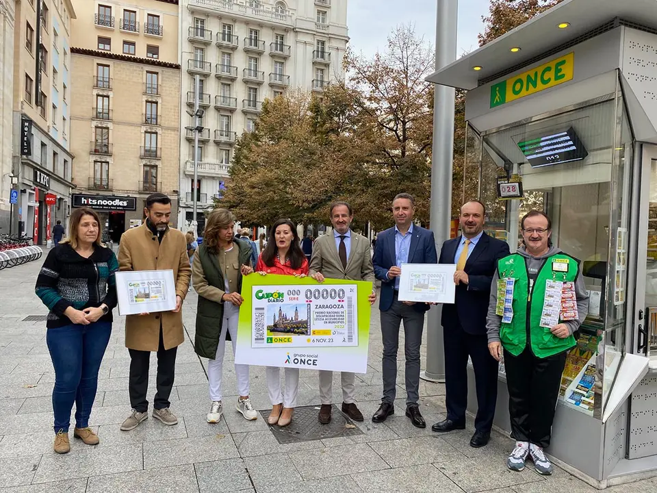 Presentaci&oacute;n del cup&oacute;n de la ONCE dedicado a Zaragoza