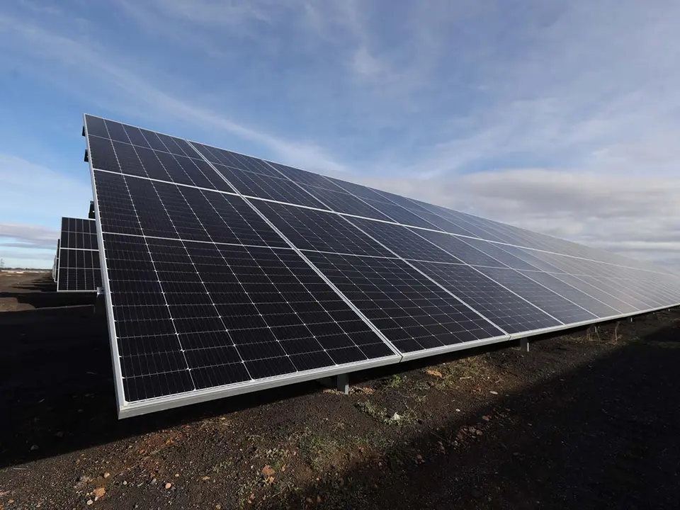 En el caso de la solar, el impuesto se calcular&aacute; por la potencia y la extensi&oacute;n, y en la e&oacute;lica por las dimensiones de los aerogeneradores