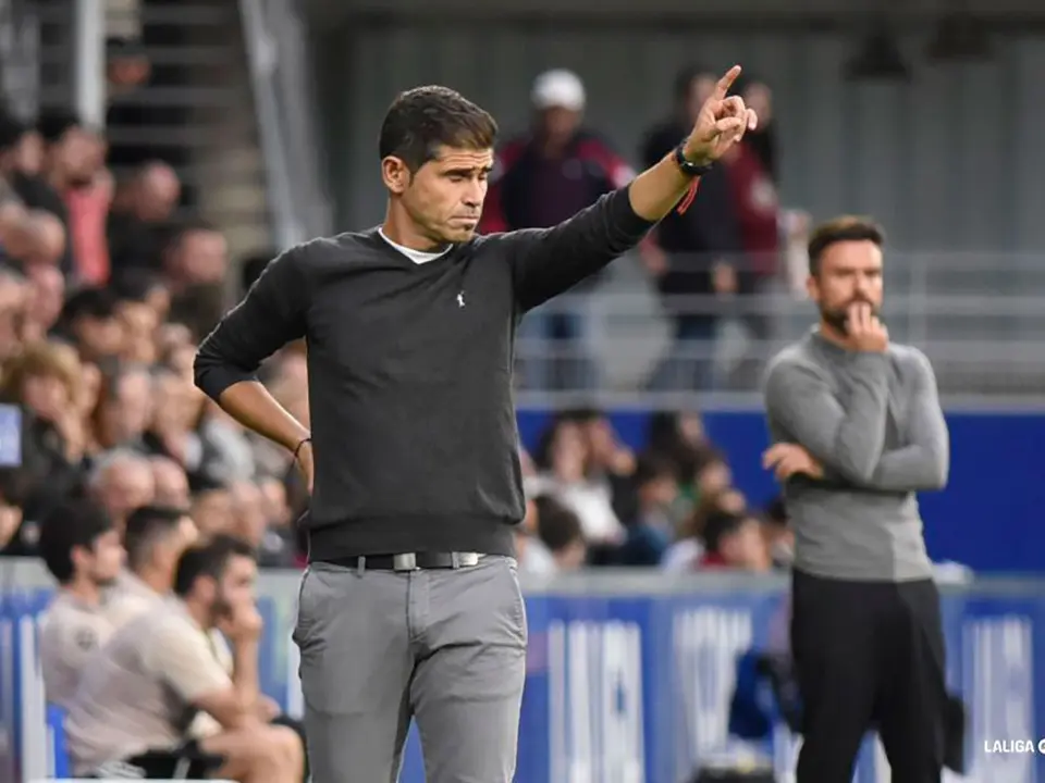 Antonio Hidalgo dirige al Huesca contra el Albacete