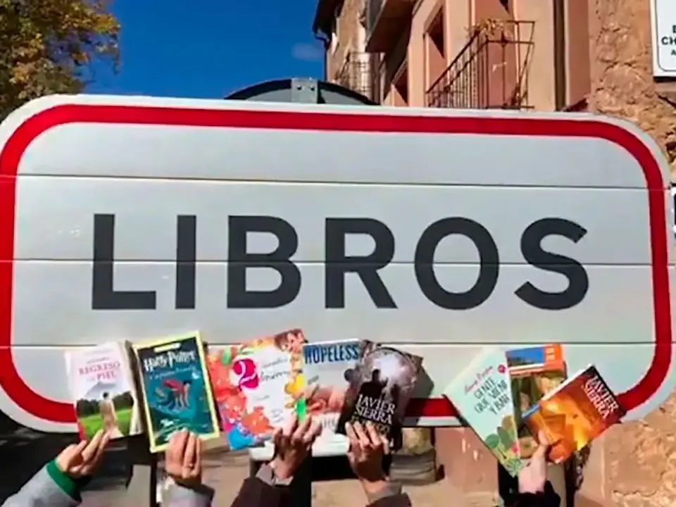 cartel del pueblo libros