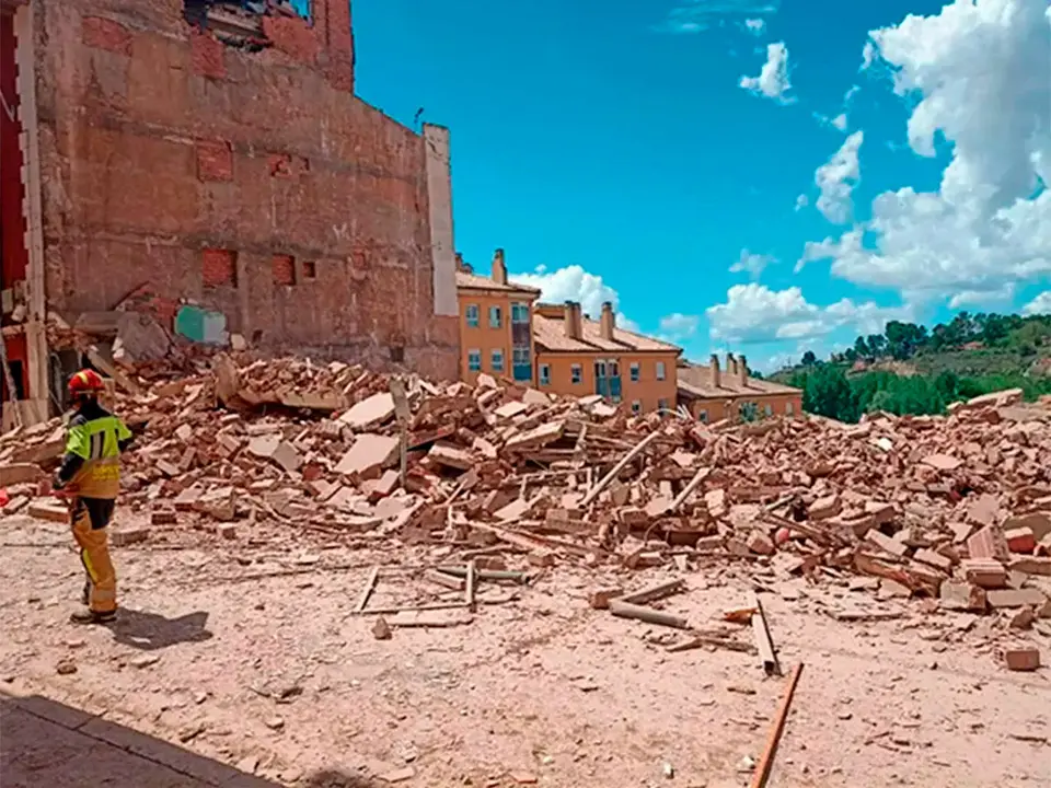 El desescombro permitir&aacute;, junto a los estudios que se han realizado del subsuelo de la calle, esclarecer las causas del colapso