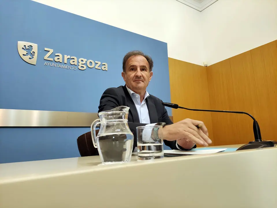 El consejero municipal de Presidencia, &Aacute;ngel Lor&eacute;n