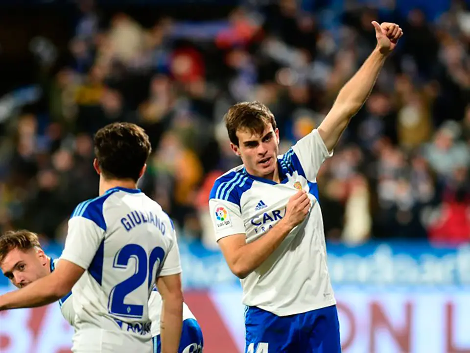 Francho celebra su gol contra el Huesca