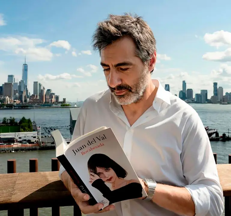 Juan del Val ha estado esta tarde presentando su &uacute;ltima novela en Zaragoza.