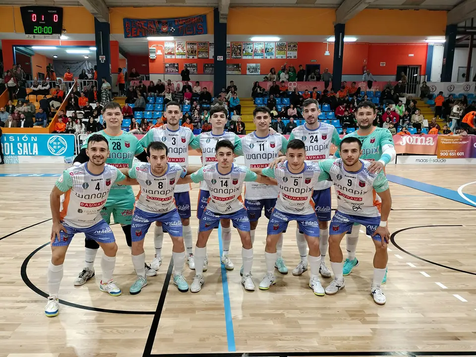 El equipo cay&oacute; por 2-0. Fotograf&iacute;a: Wanapix Zaragoza.
