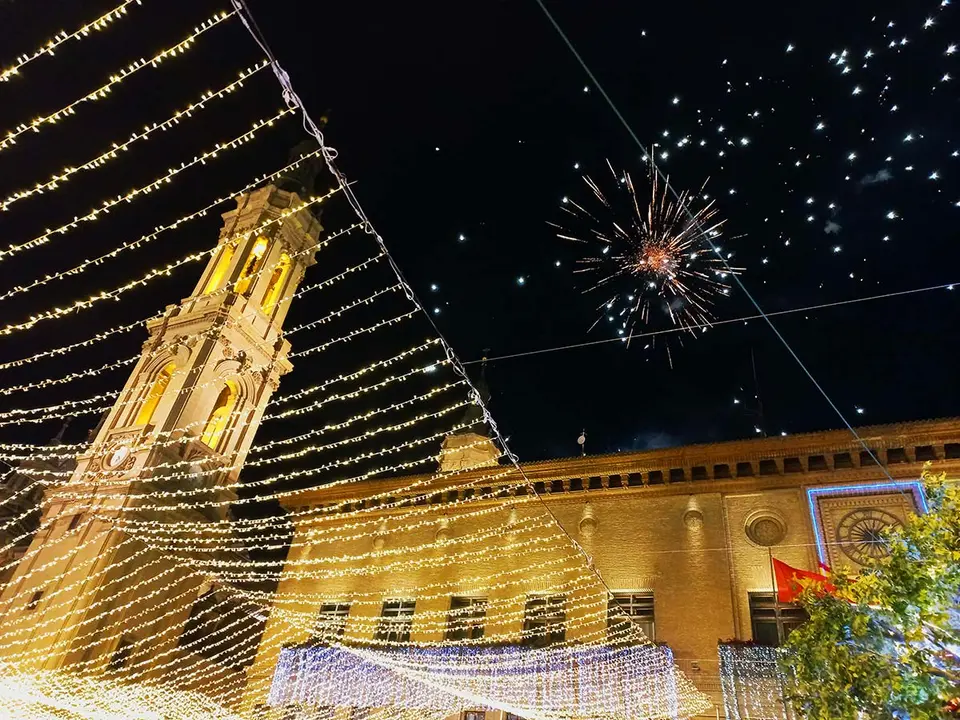 luces plaza del Pilar Navidad Ayuntamiento de Zaragoza