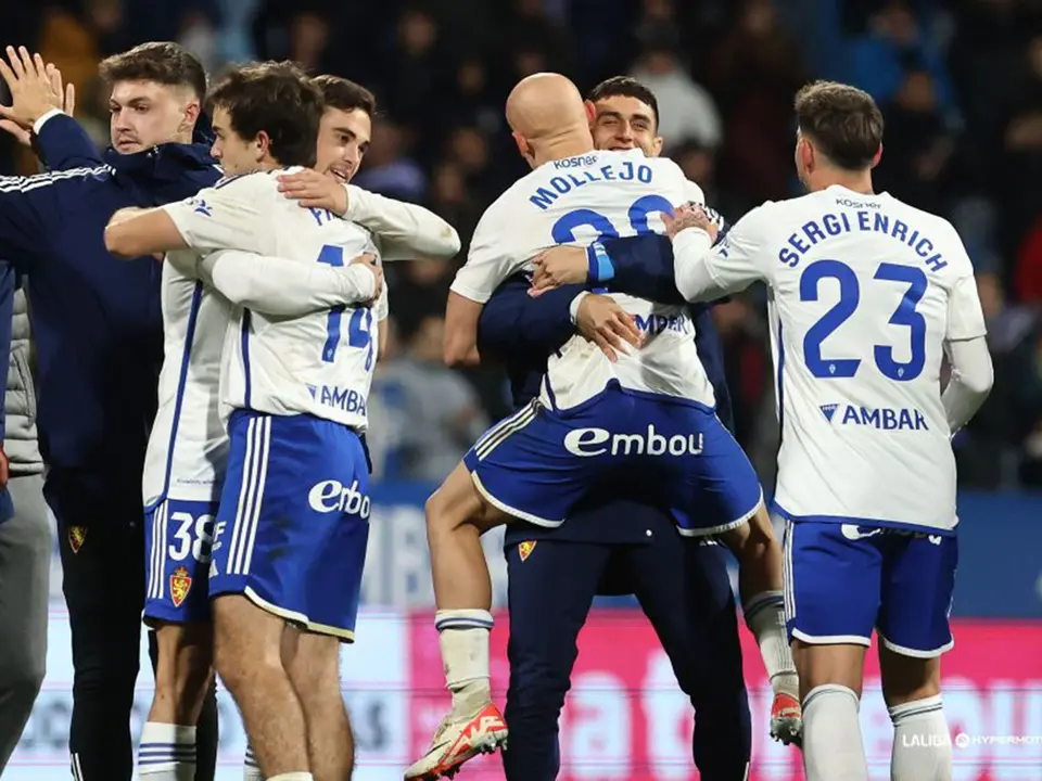 El Real Zaragoza se mide al Espanyol, el viernes, a domicilio, y el Huesca ante el Racing Ferrol en El Alcoraz. Fotograf&iacute;a: LaLiga.