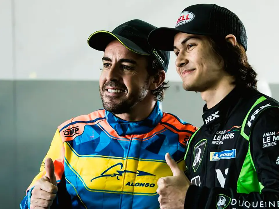 El piloto de F&oacute;rmula 1, Fernando Alonso, se desplaz&oacute; hasta Motorland Arag&oacute;n durante esta semana para realizar un "Training Camp" privado.