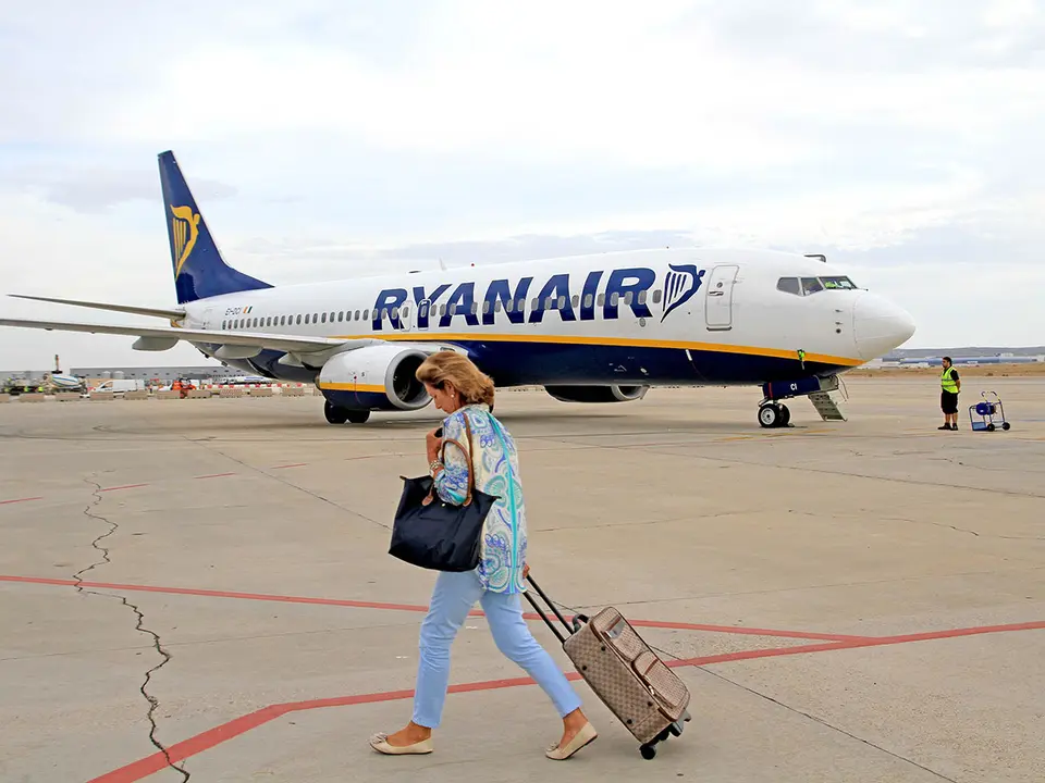 La aerol&iacute;nea irlandesa Ryanair ha anunciado este mi&eacute;rcoles su mayor programa de verano 2024 hasta Marruecos, que operar&aacute; m&aacute;s de 1.100 vuelos semanales.