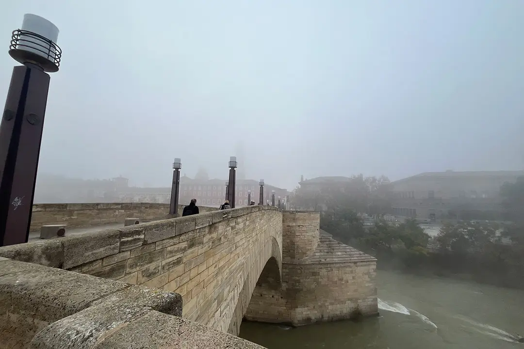 Durante la jornada de este 26 de diciembre continuar&aacute;n los cielos poco nubosos o despejados, a pesar de las nieblas matinales y nocturnas