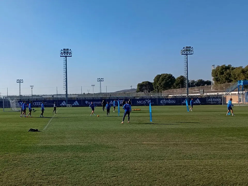 Entrenamiento del Real Zaragoza en la Ciudad Deportiva