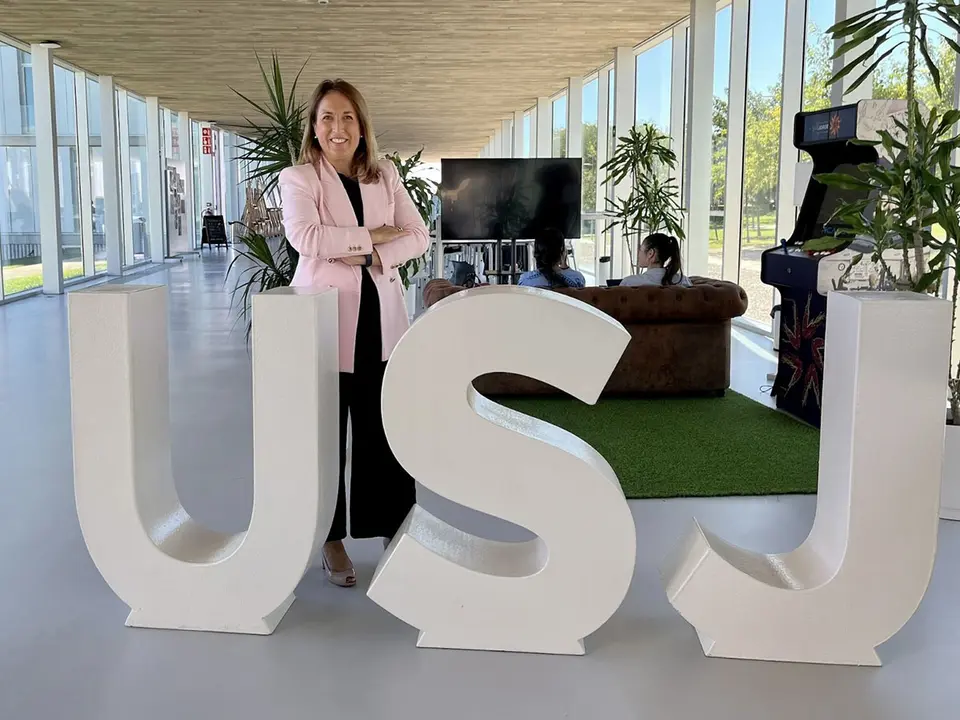 La actual vicerrectora de Estrategia Educativa, Innovaci&oacute;n e Internacionalizaci&oacute;n de la Universidad San Jorge, Silvia Carrascal, ha sido elegida como nueva rectora,