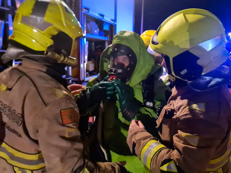 Bomberos-de-Zaragoza-Fuga-gas-plaza
