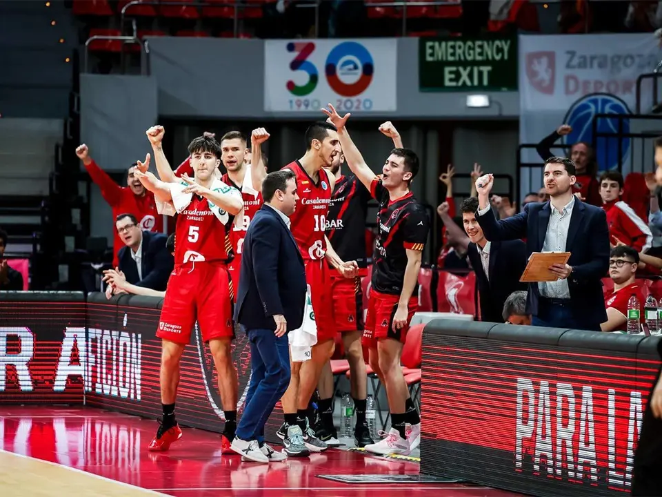 Casademont celebra el pase a cuartos de final