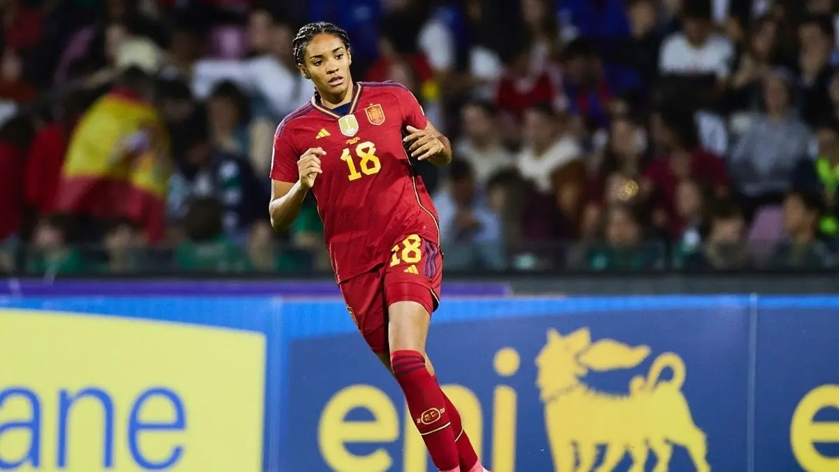 Salma Paralluelo ir&aacute; a los Juegos Ol&iacute;mpicos con Espa&ntilde;a. Foto: SEFutbol.